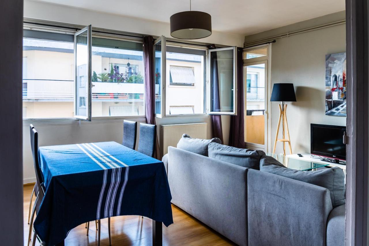 Le Voltaire -2 Chambres- 70M2- Hypercentre-Parking-Wifi Fibre- Nouvelle Literie Tarbes Exterior foto