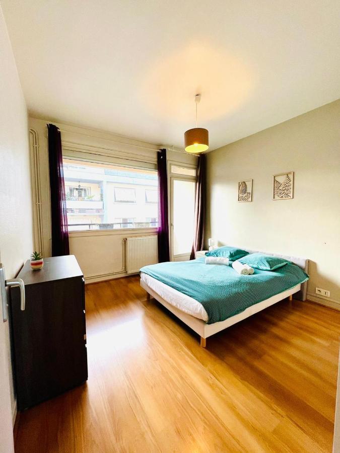Le Voltaire -2 Chambres- 70M2- Hypercentre-Parking-Wifi Fibre- Nouvelle Literie Tarbes Exterior foto